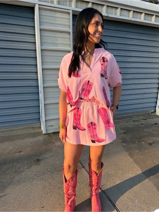 rjm glitz Dresses & Skirts - Pink Printed Two-Piece Skirt Set with Cowboy Boot Motif boutique sequinned